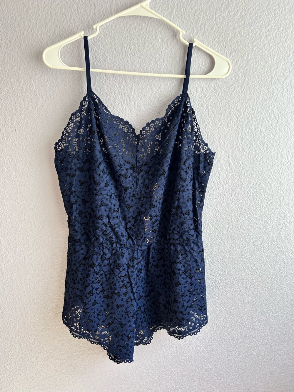 Victoria’s Secret Lace Romper Navy Blue •NWT • Size: L